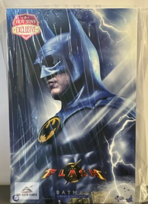 Hot Toys MMS834 The Flash
Batman™ (Blue & Grey Suit)
[Hot Toys Exclusive]
1/6th scale Collectible Figure
