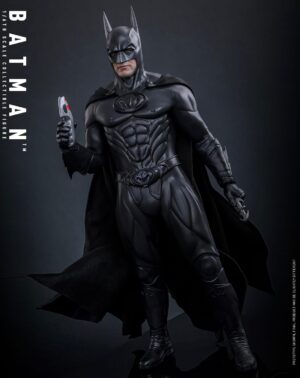 Hot Toys MMS786 Batman & Robin
Batman
1/6th scale Collectible Figure