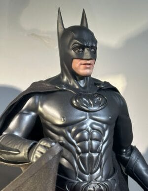 Hot Toys MMS786 Batman & Robin
Batman
1/6th scale Collectible Figure