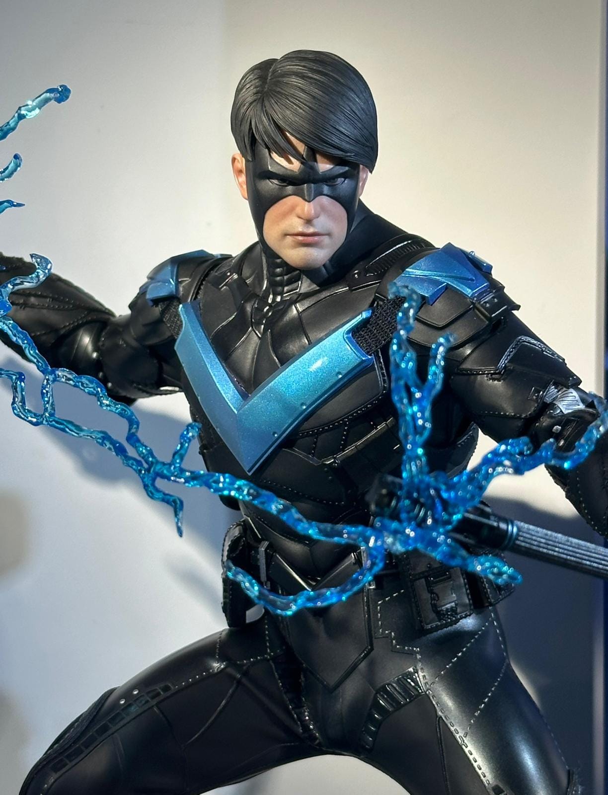 Hot Toys VGM78 Batman: Arkham Knight Nightwing 1/6th scale Collectible Figure