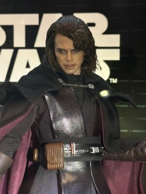 Hot Toys MMS882AE Star Wars: Revenge Of The Sith™
Anakin Skywalker™ (Concept Art) (Artisan Edition)
[Hot Toys Exclusive]
1/6th scale Collectible Figure