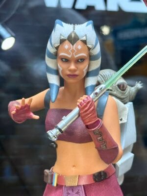 Hot Toys TMS170 Star Wars: The Clone Wars™
Ahsoka Tano™ (Padawan)
[Hot Toys Exclusive]
1/6th scale Collectible Figure