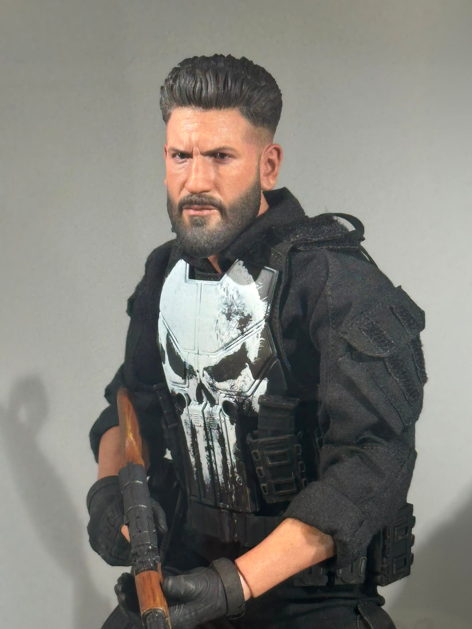 Hot Toys TMS190 The Punisher: One Last Kill
The Punisher
1/6th scale Collectible Figure - Image 4